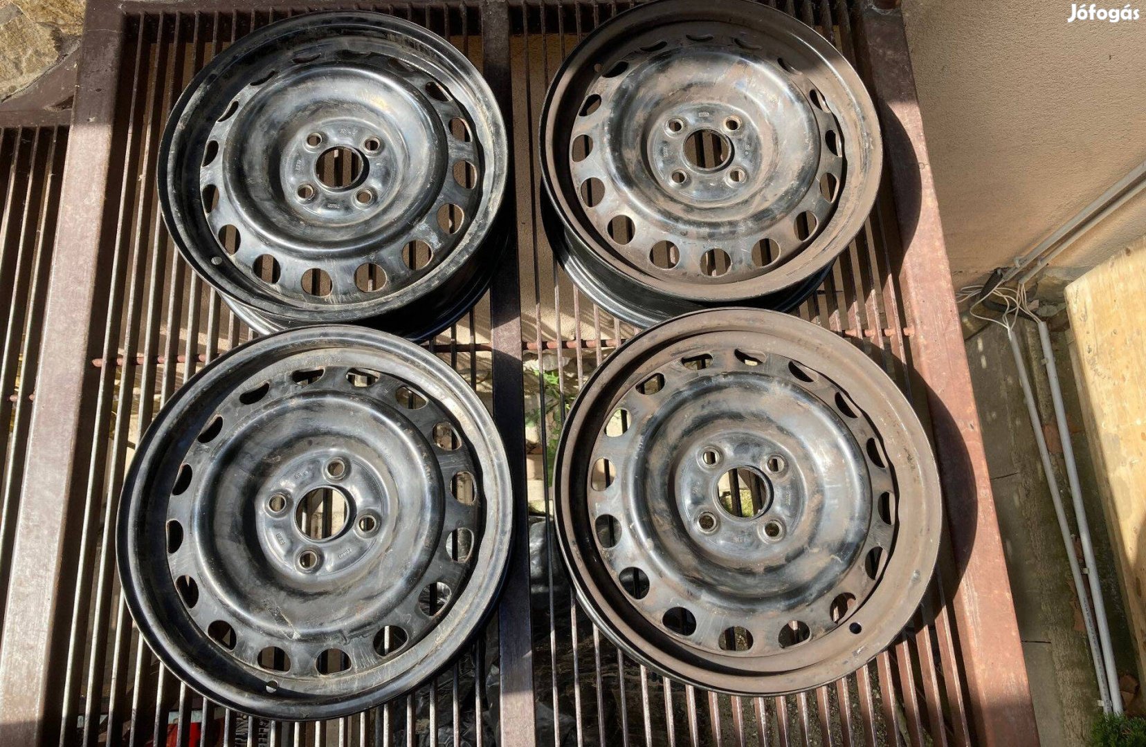 Toyota lemezfelni 4x100 5J 15"