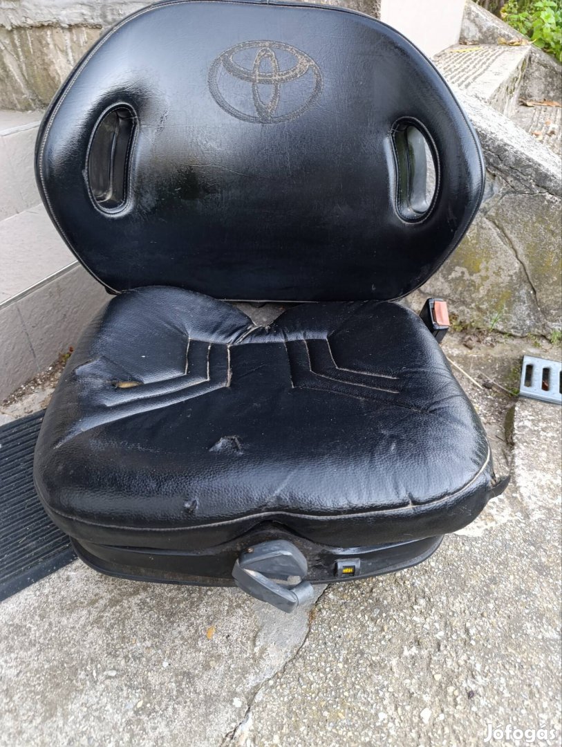 Toyota targonca ülések