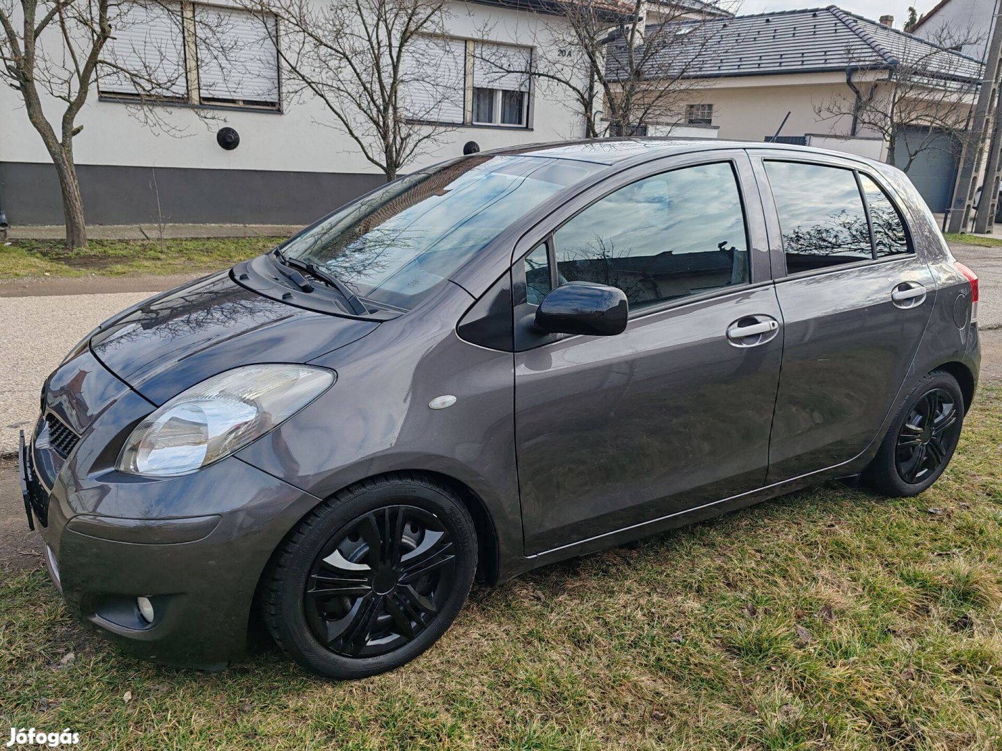 Toyota yaris 1,33i (2010)