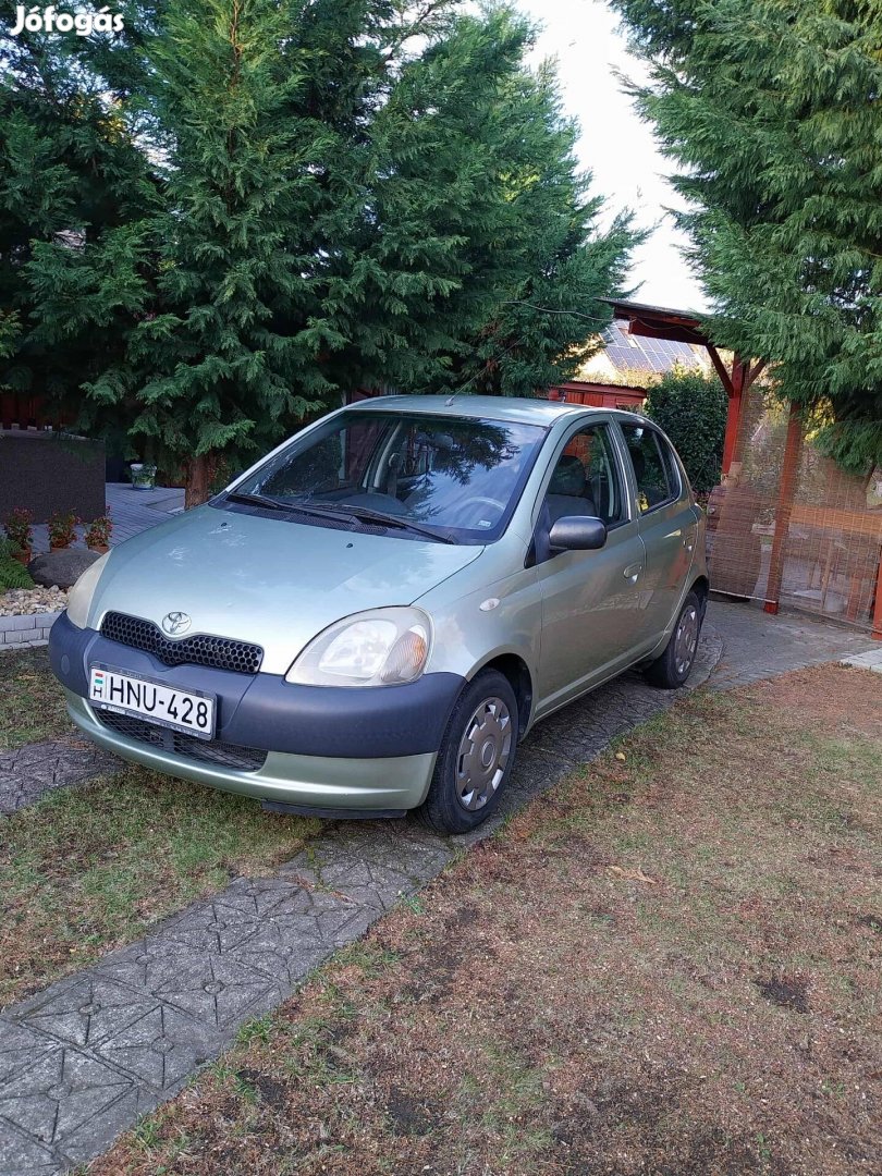 Toyota yaris 2001 évjárat 