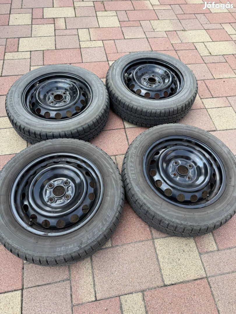 Toyota yaris acél felni, Bridgestone téli gumival