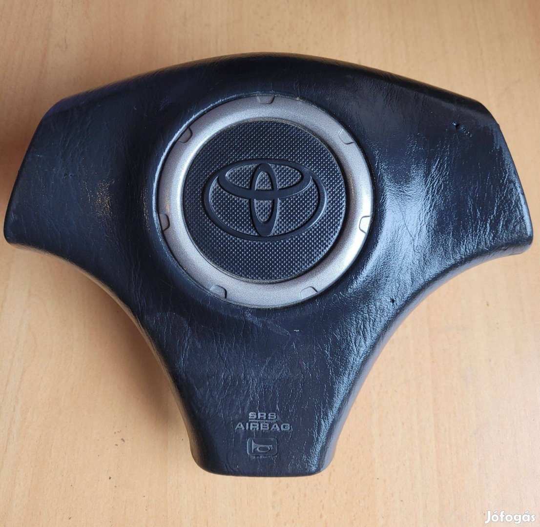 Toyoty rav 4 II. kormánylégzsák