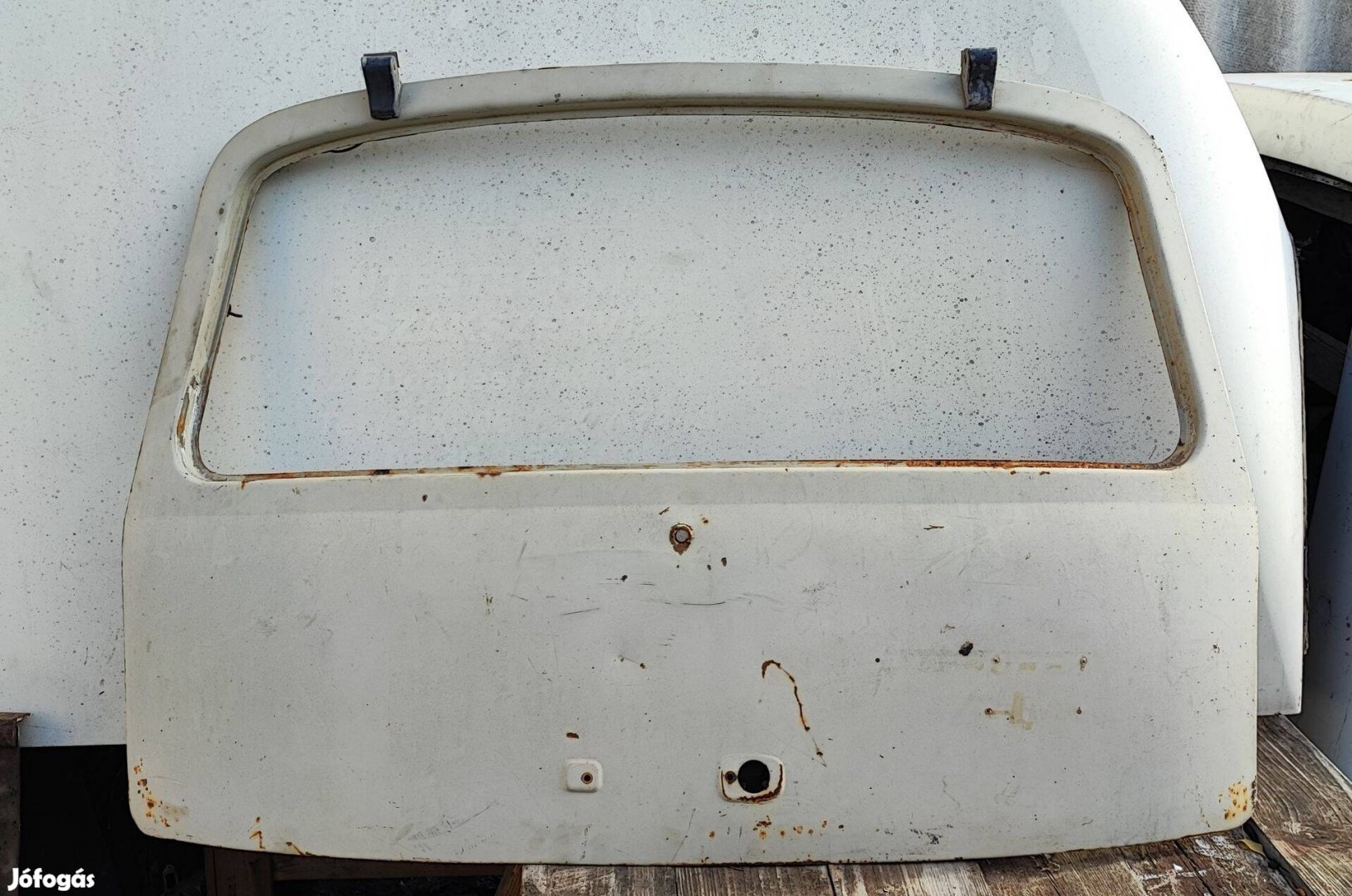 Trabant 601 alkatrészek eladók