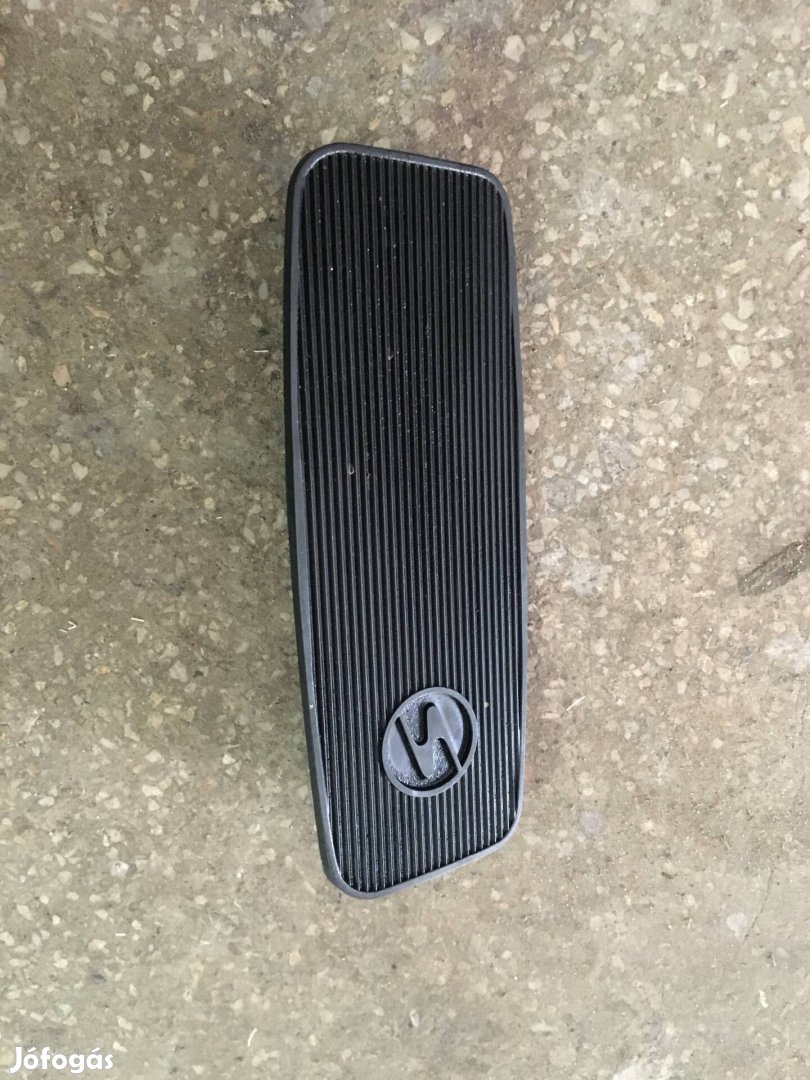 Trabant 601 gyári rádió takaró burkolat borítás