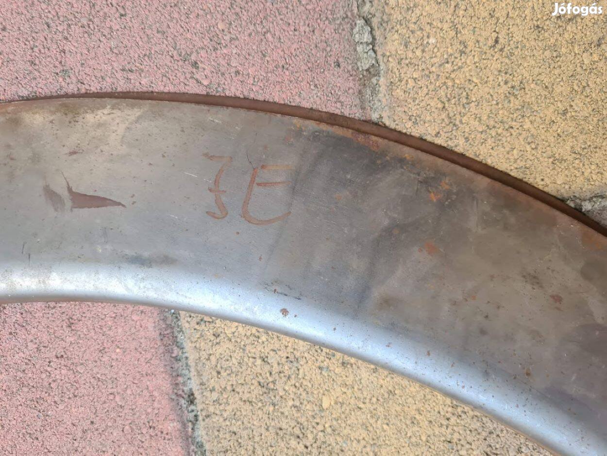 Trabant Doblemez Javító Ív Első Jobb