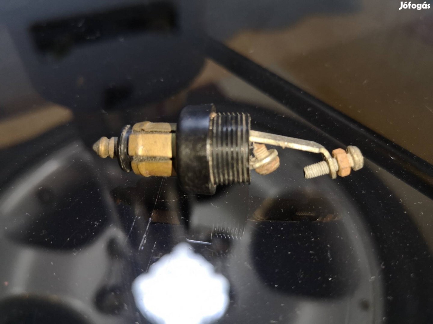 Trabant Wartburg 12V 6V dugalj betét 