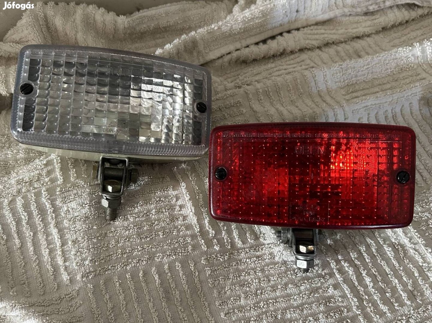 Trabant Wartburg Barkas FER hátsó ködlámpa és tolatólámpa