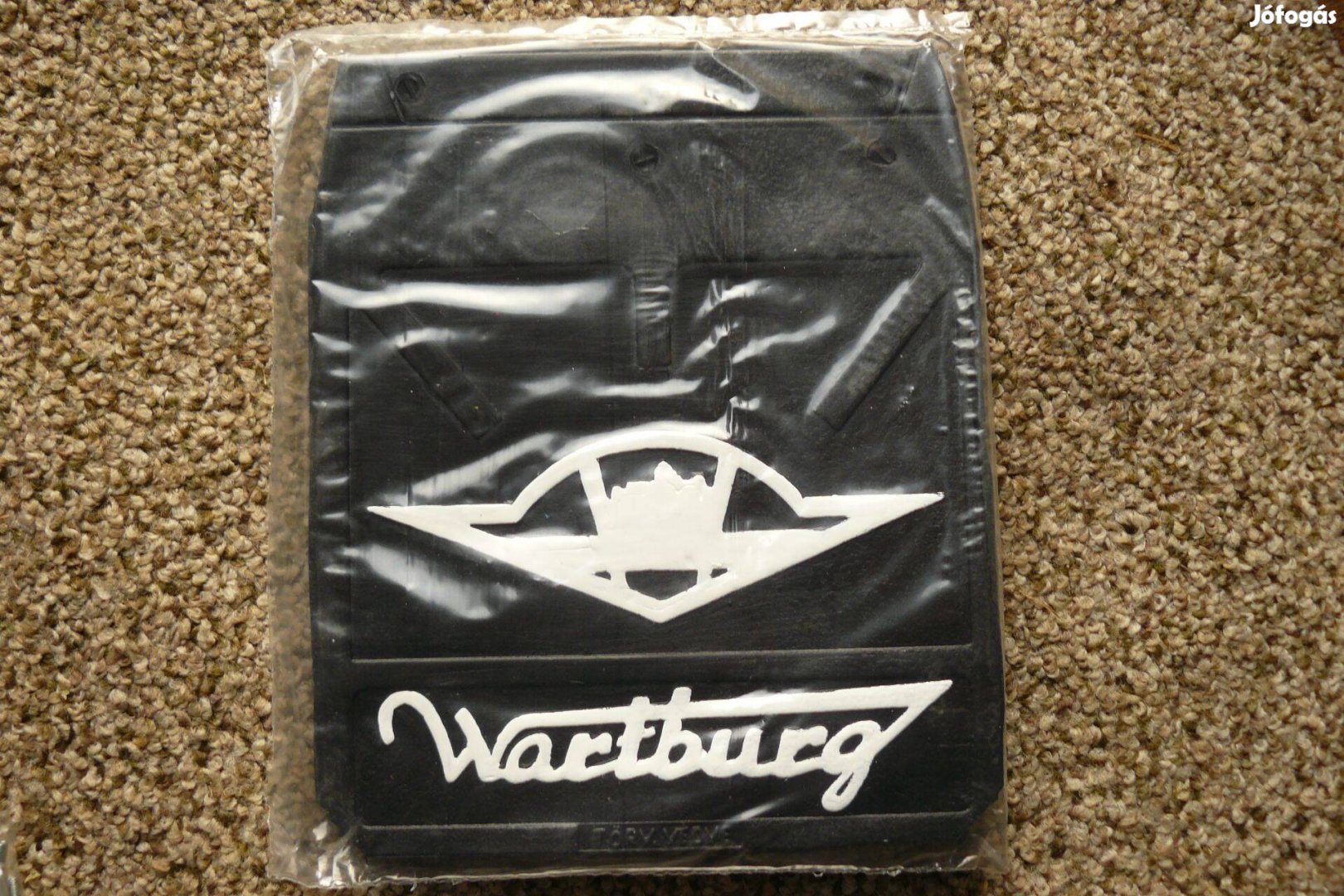 Trabant Wartburg sárfogó gumi első-hátsó