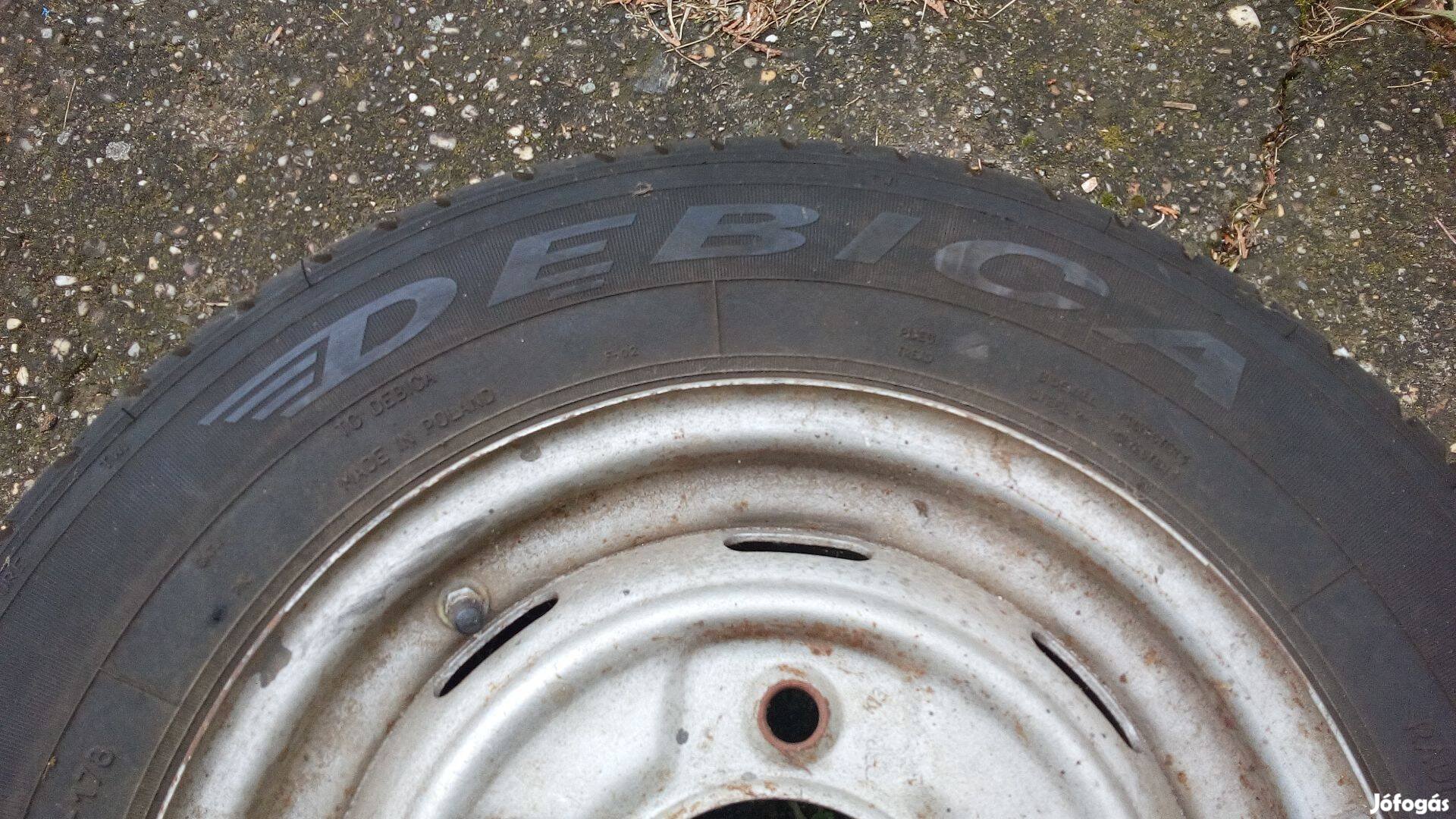 Trabant alkatrész, pótkerék