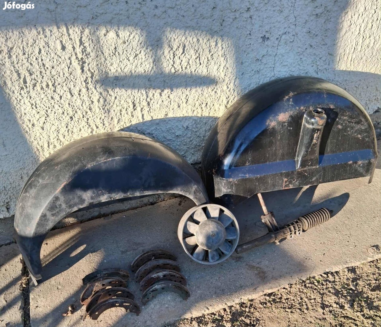 Trabant alkatrészek