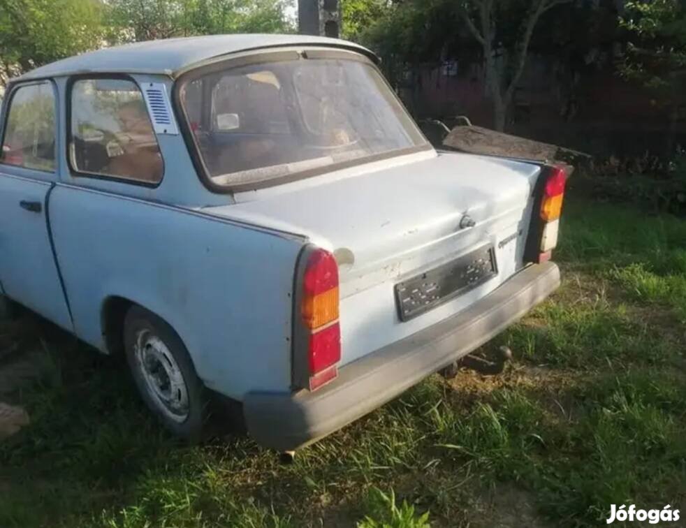 Trabant alkatrészek 