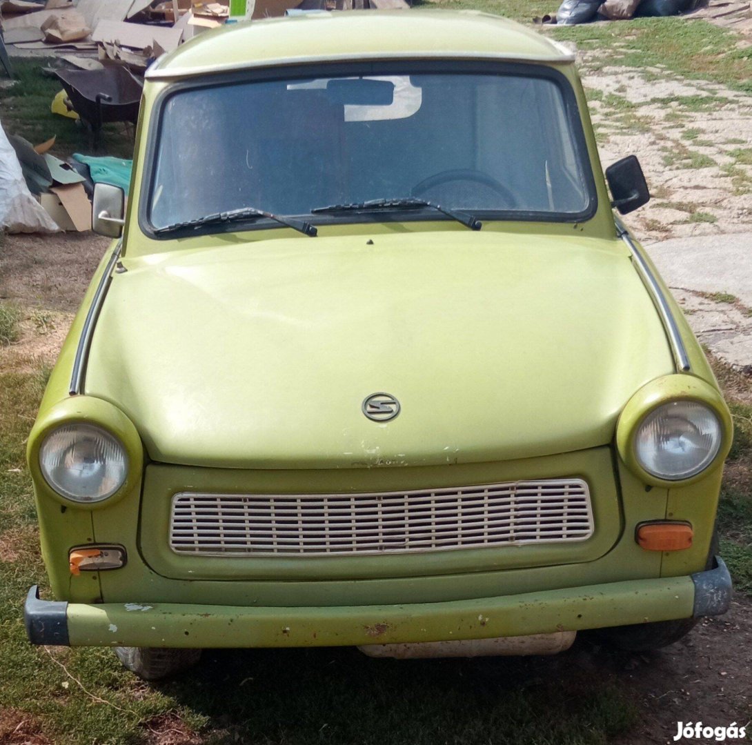 Trabant alkatrészek eladók