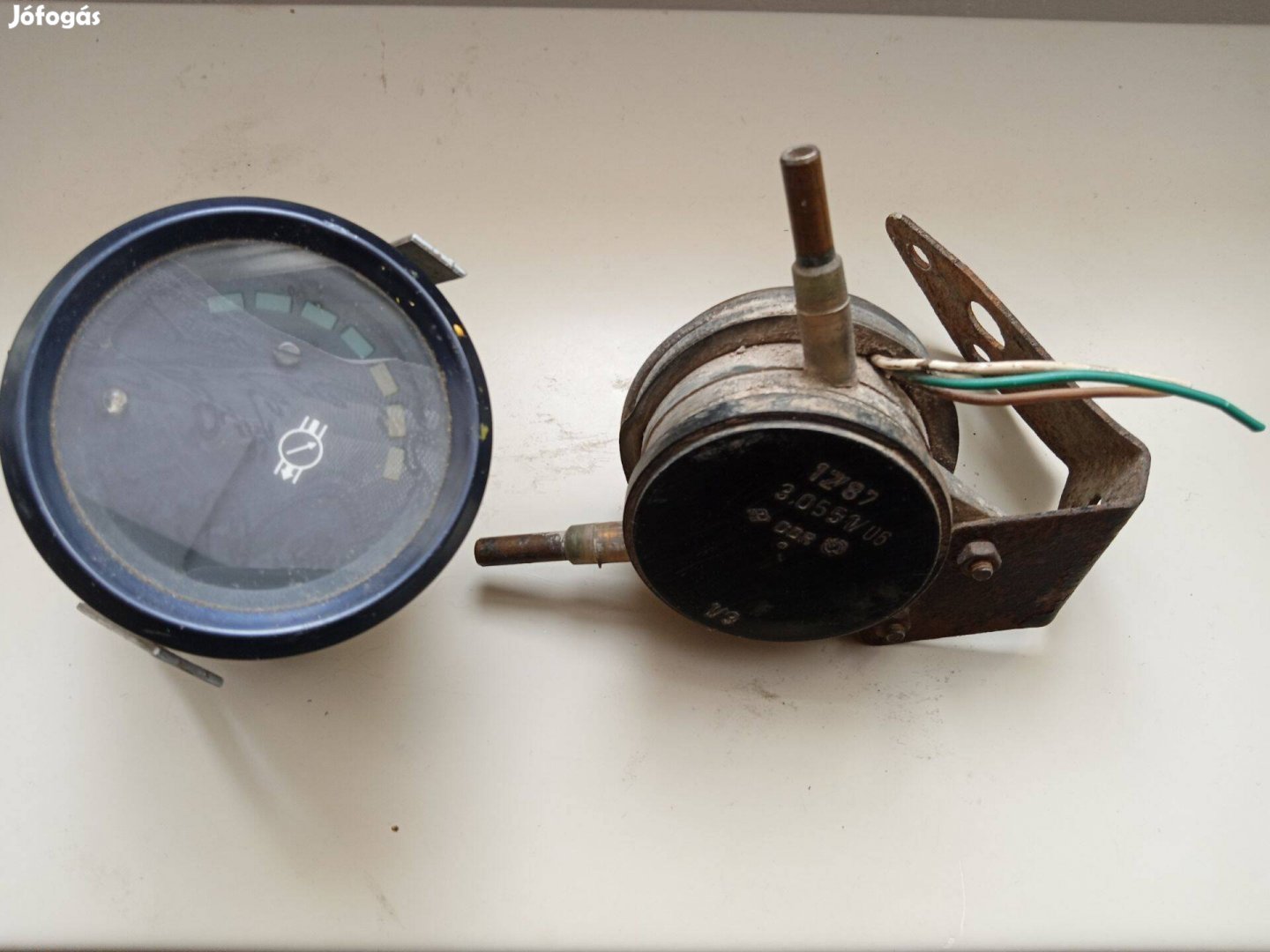 Trabant benzin átfolyásmérő