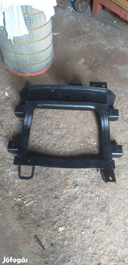 Trabant bölcsö
