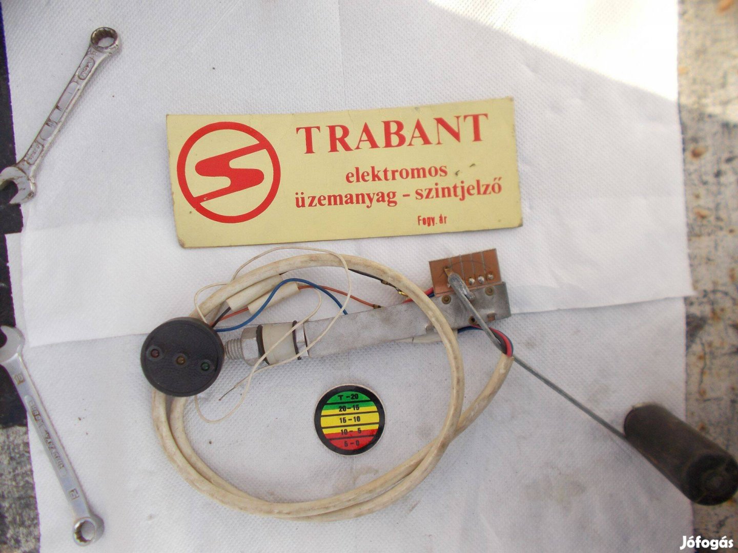 Trabant elektromos üzemanyag szintjelző