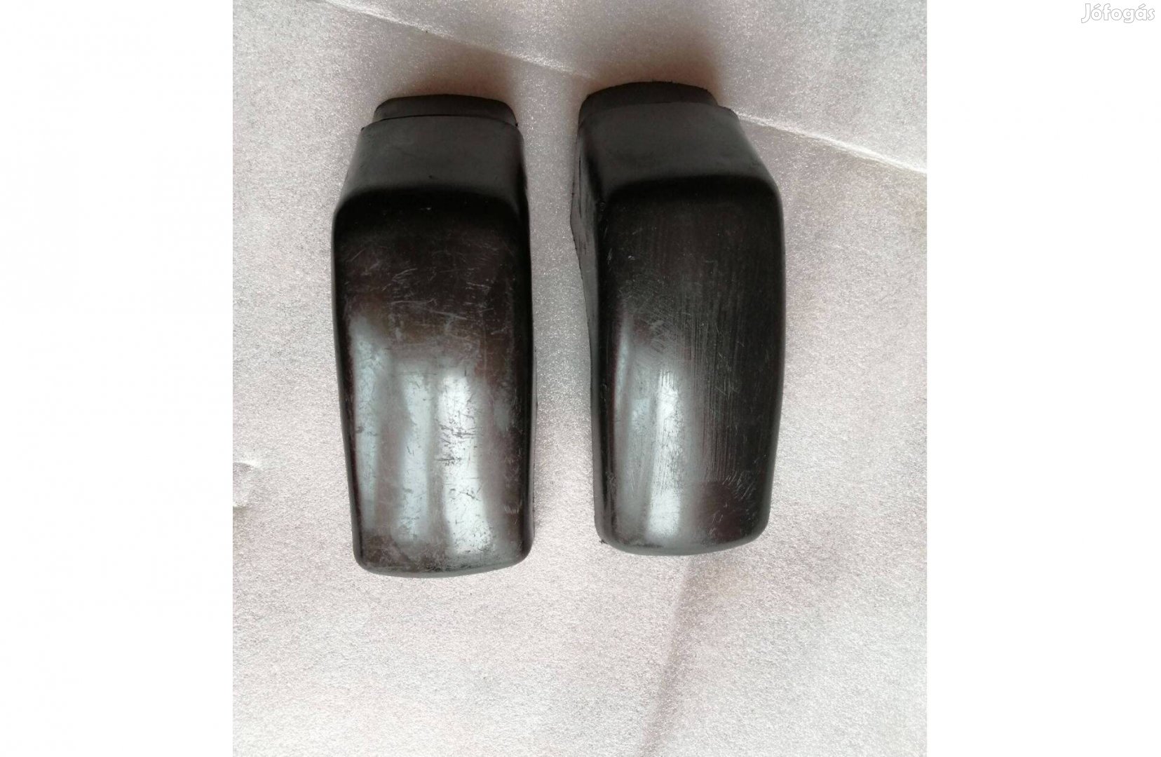 Trabant gyári lökhárító vég