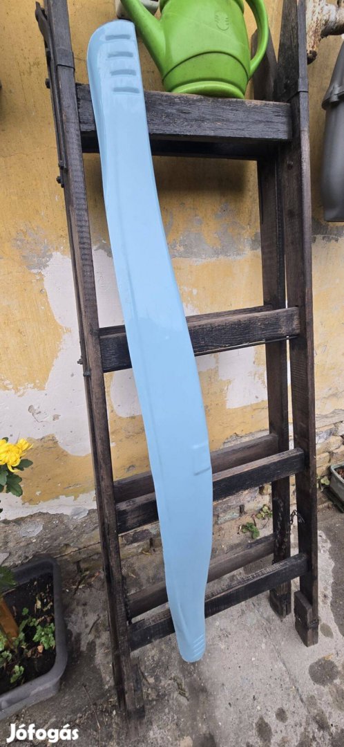 Trabant köténylemez