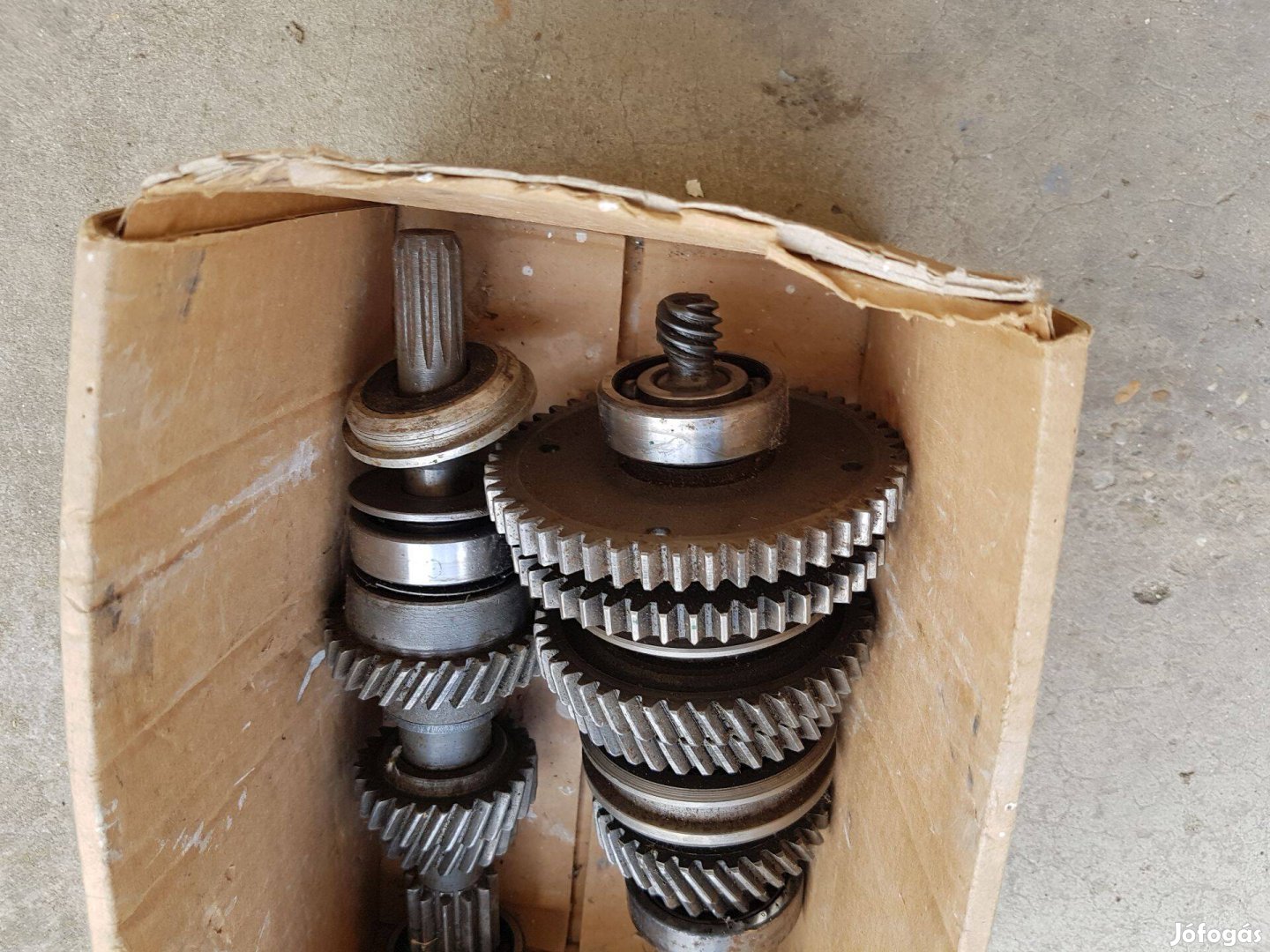 Trabant sebességváltó sebesség váltó meghajtó tengely párban
