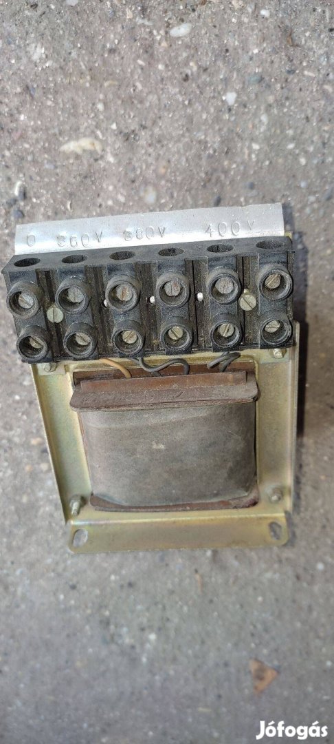 Trafó 360 -380 - 400 v 7 -8 -9 v eladó