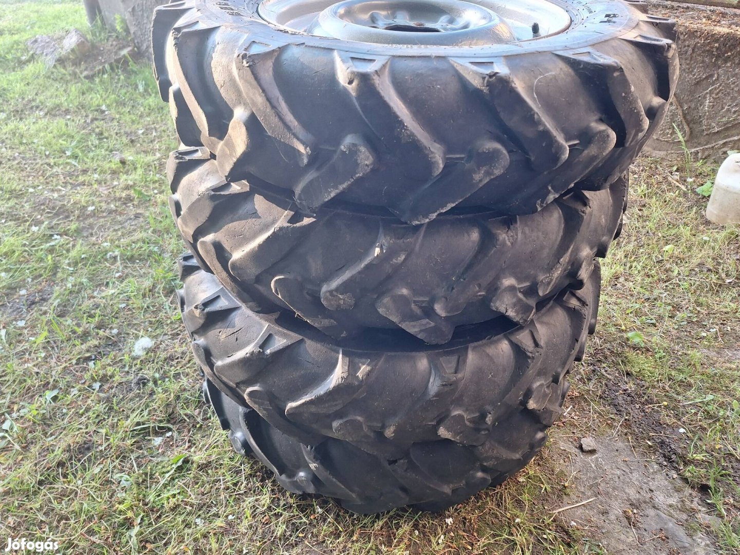 Traktomintás kerekek