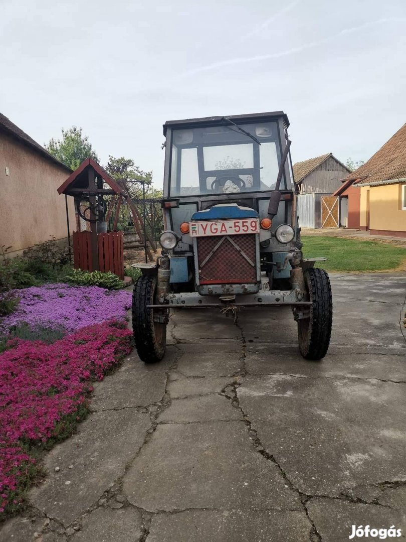 Traktor 5611
