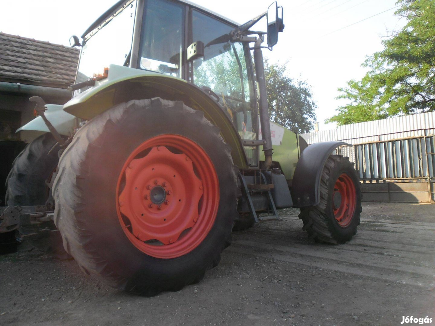 Traktor Claas Cltis eladó