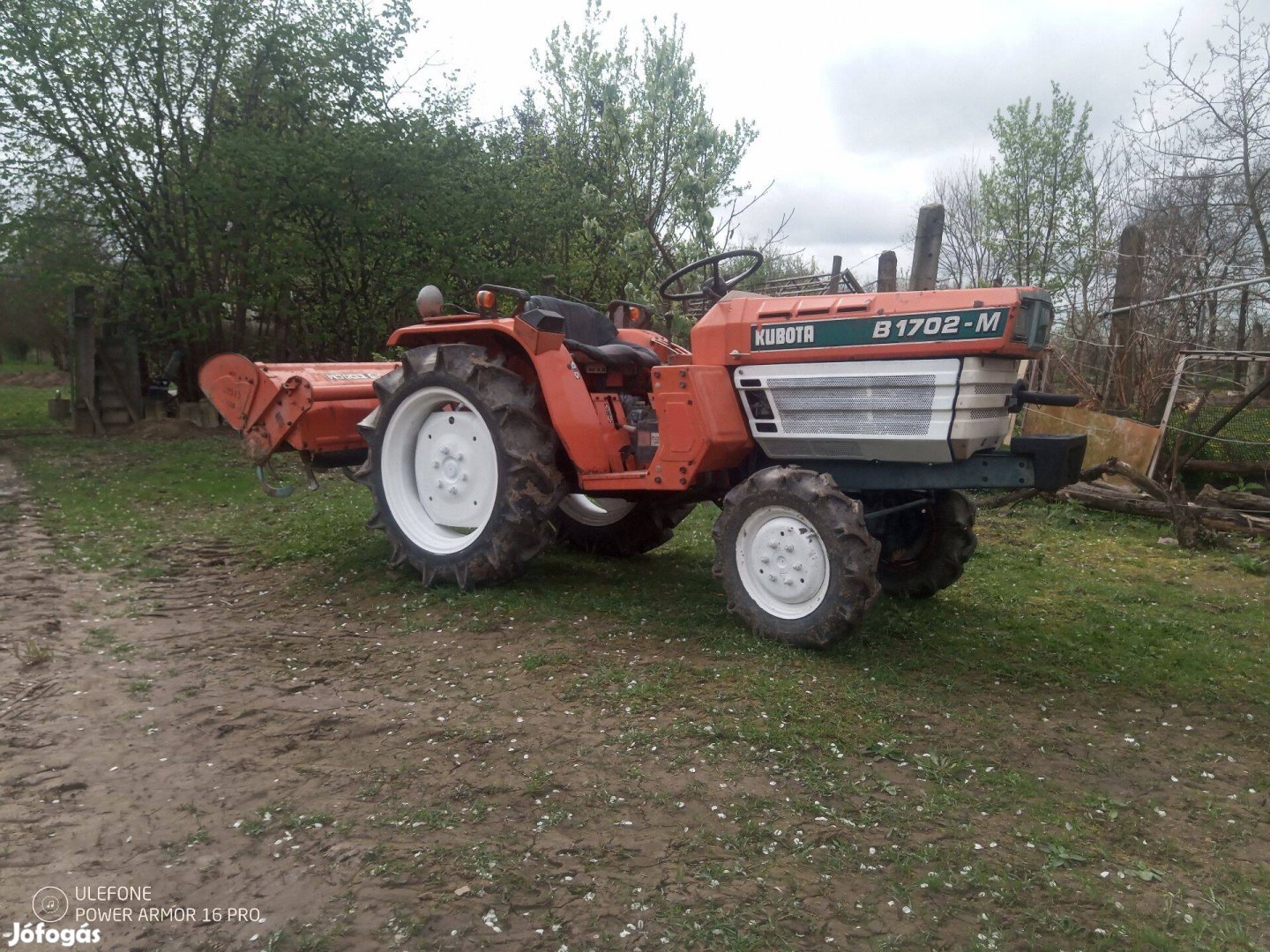 Traktor Kubota B1702-M 4X4 17Le frissen behozott jó állapot eladó