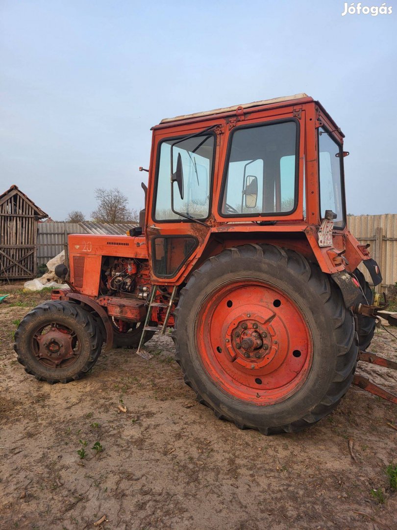 Traktor Mtz 552