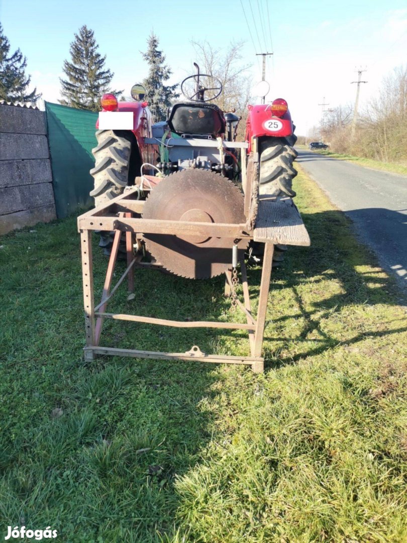 Traktor TLT meghajtású körfűrész fűrész cirkula kardán tengellyel elad