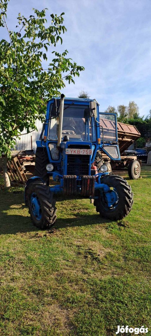 Traktor, kühne eke, trágyaszóró eladó