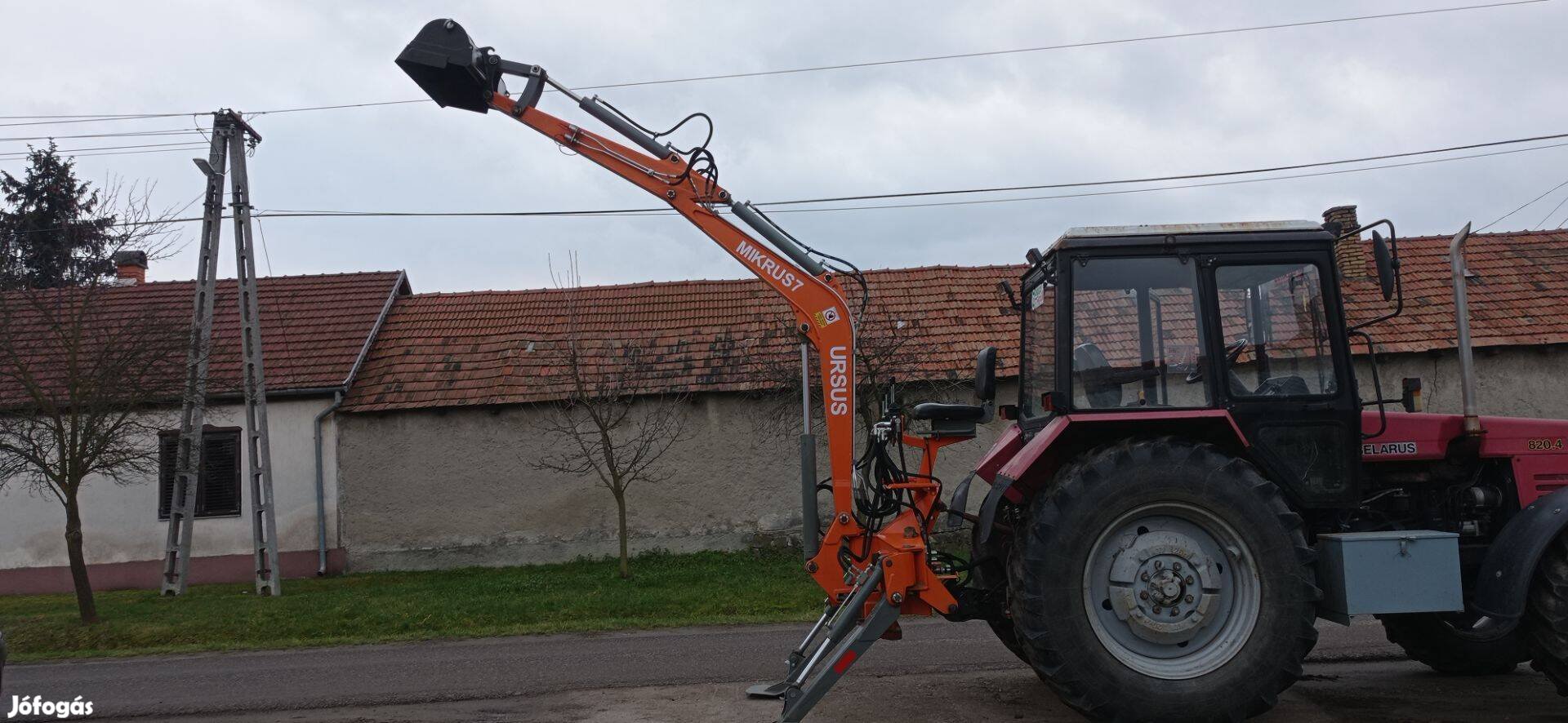 Traktor arokásó függesztett