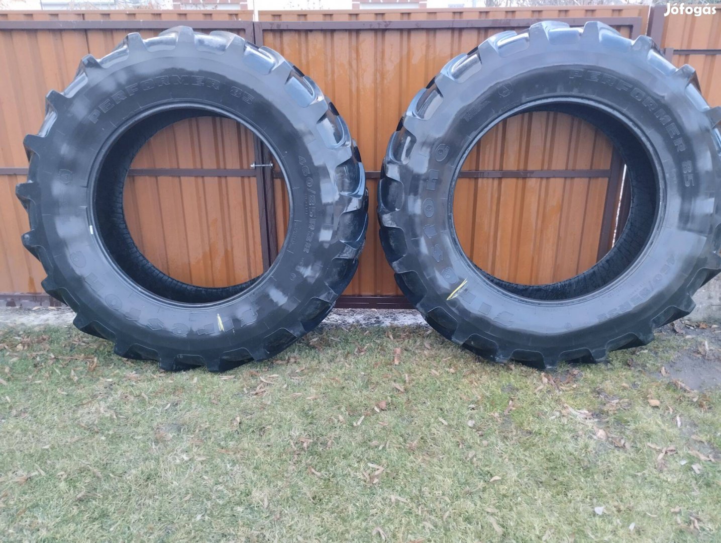 Traktor gumi 460/85 R38 Firestone eladó