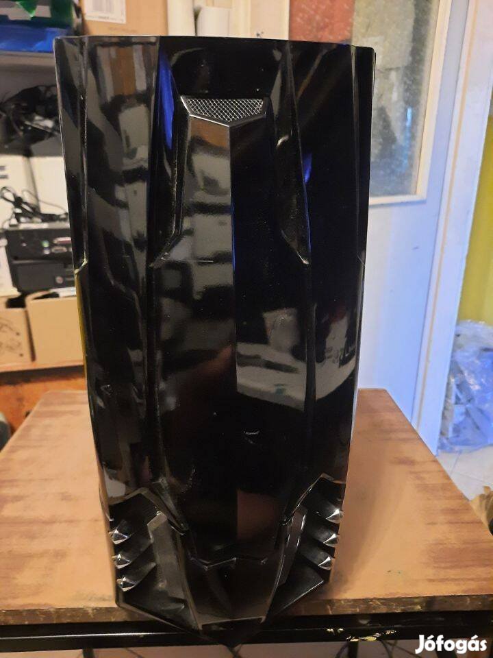 Transformer PC vagy szerver ház