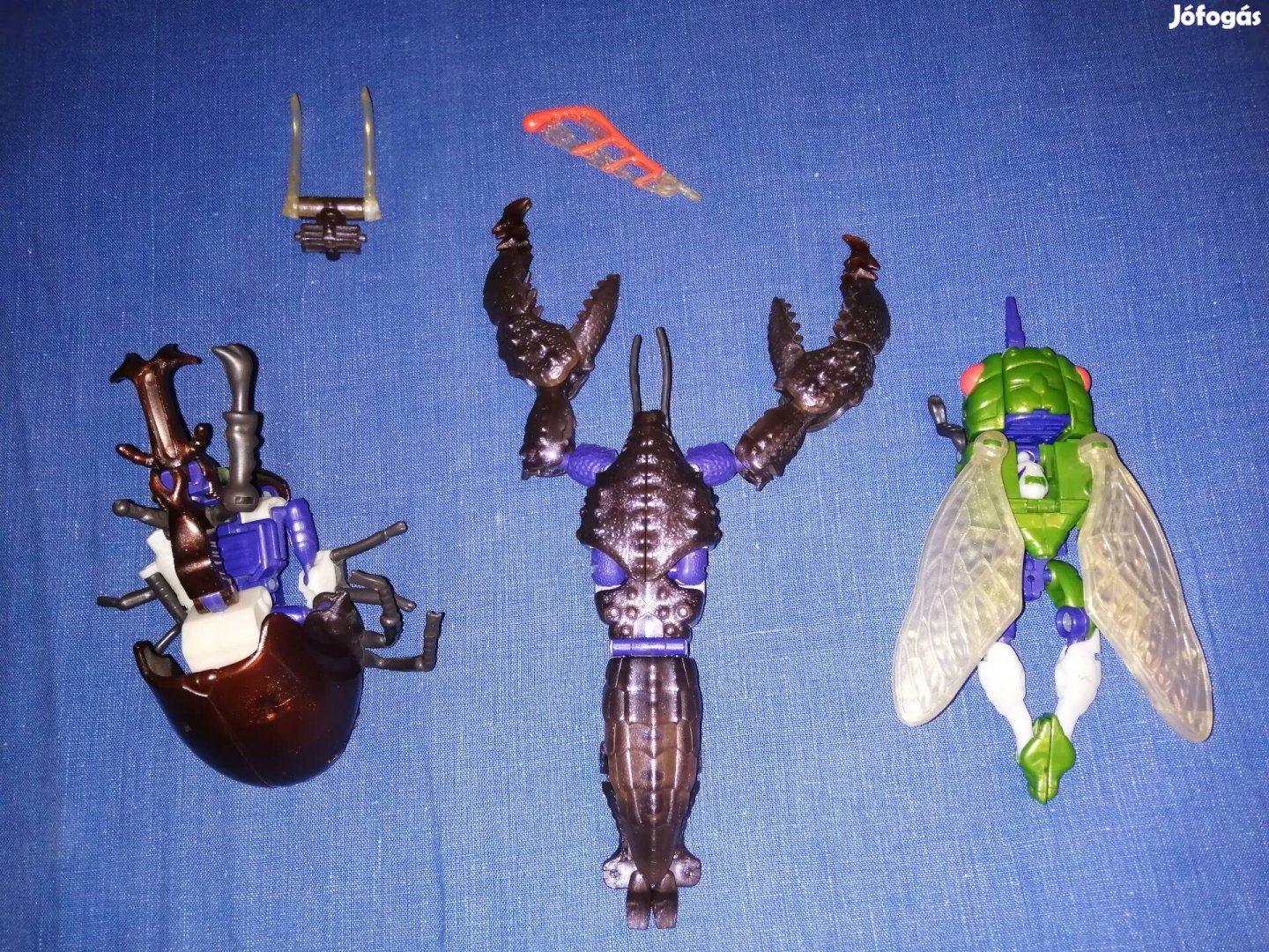 Transformers Beast Wars Tripledacus figurák. 