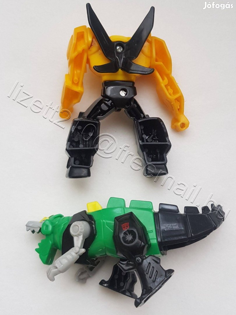 Transformers műanyag figura szettben 2 db egyben