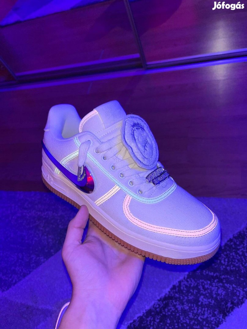 Travis scott air force 1