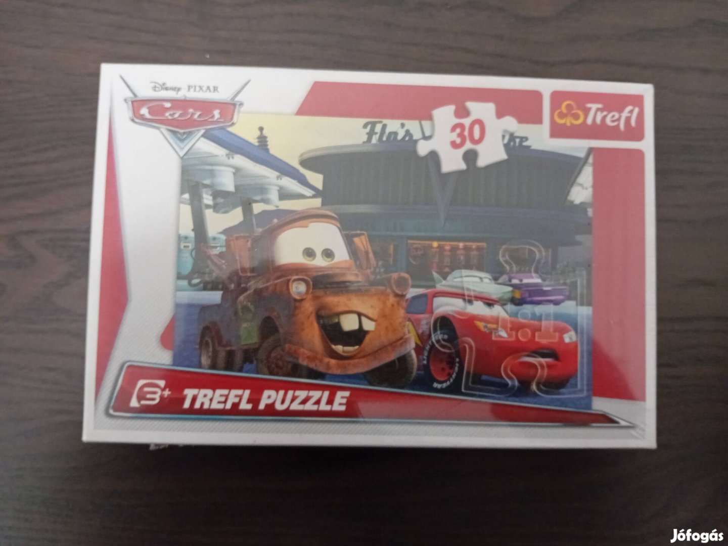 Trefl puzzle 30 db-os Mátyás bontatlan