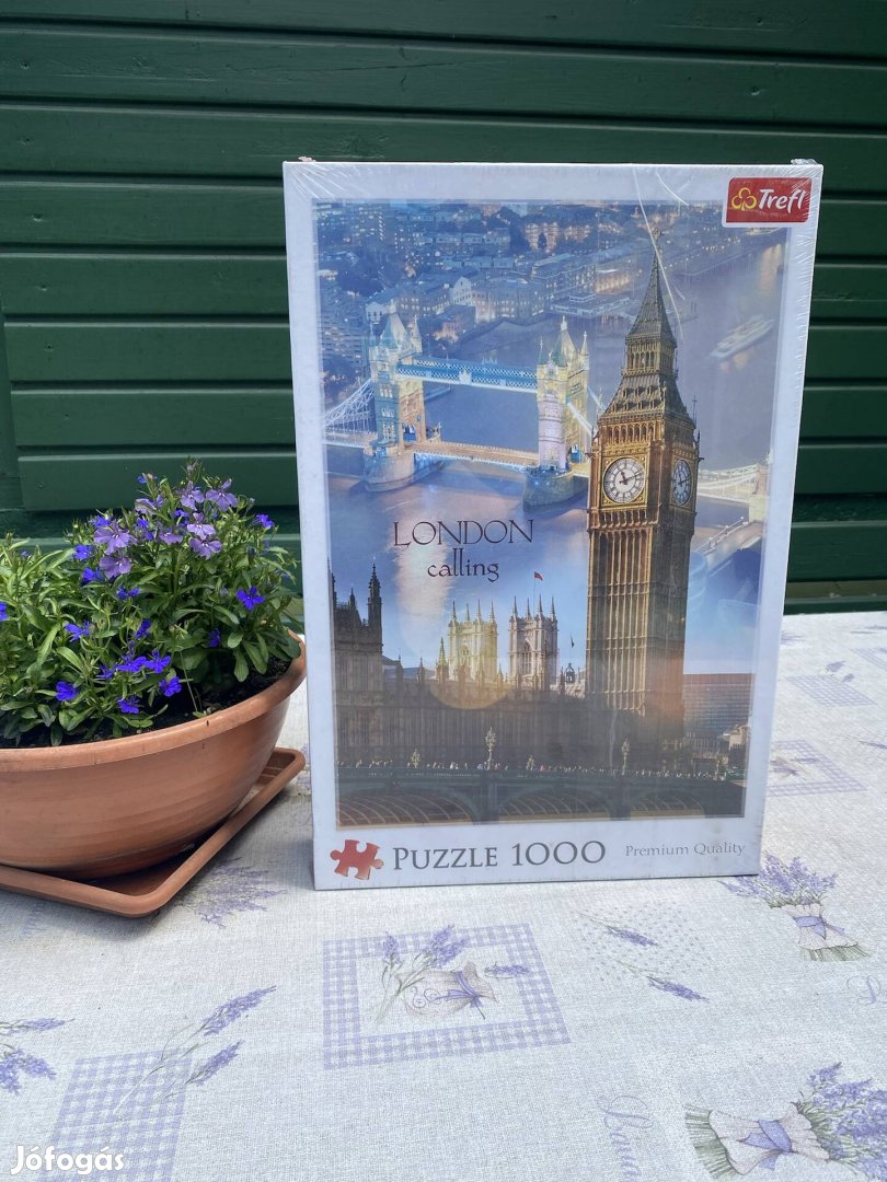 Trefl puzzle London