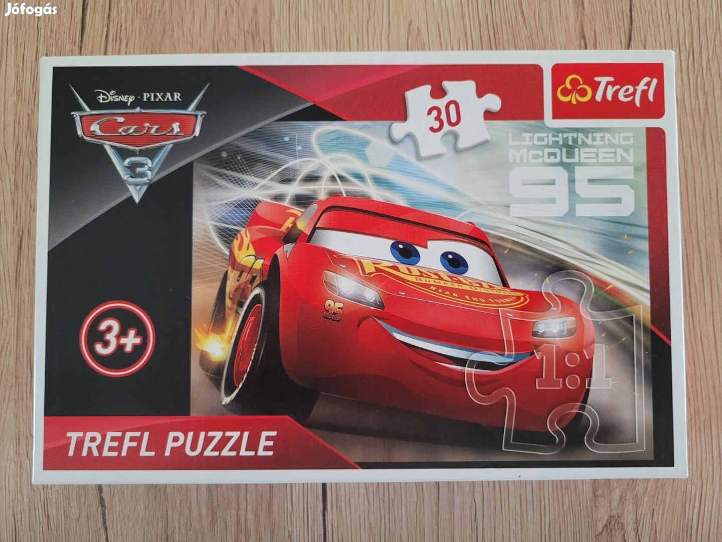 Trefl puzzle kirakó Verdák, Szárnyalók