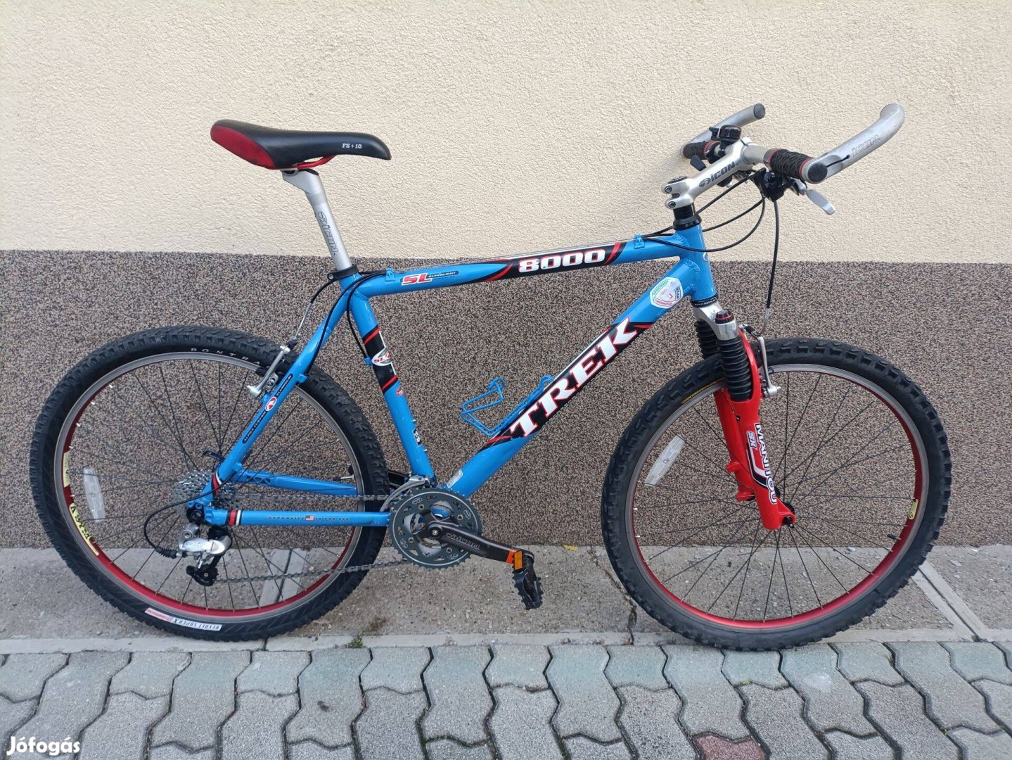 Trek 8000 aluvázas mtb kerékpár