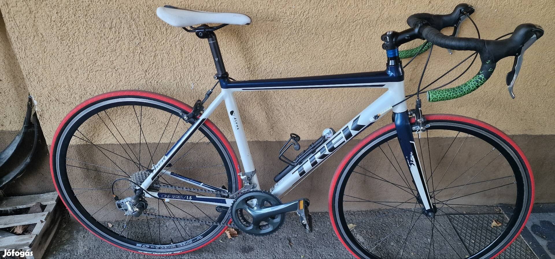 Trek Alpha 1.5 Országuti kerékpár Tiagra szettel eladó