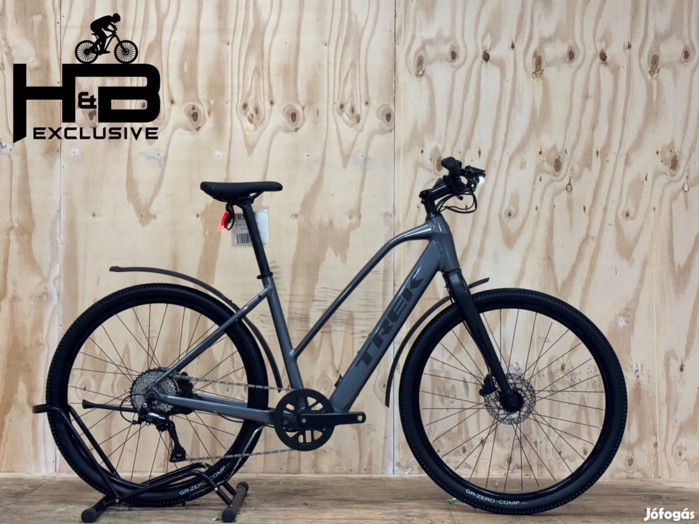 Trek Dual Sport+ 2 elektromos kerékpár Shimano Acera 2024