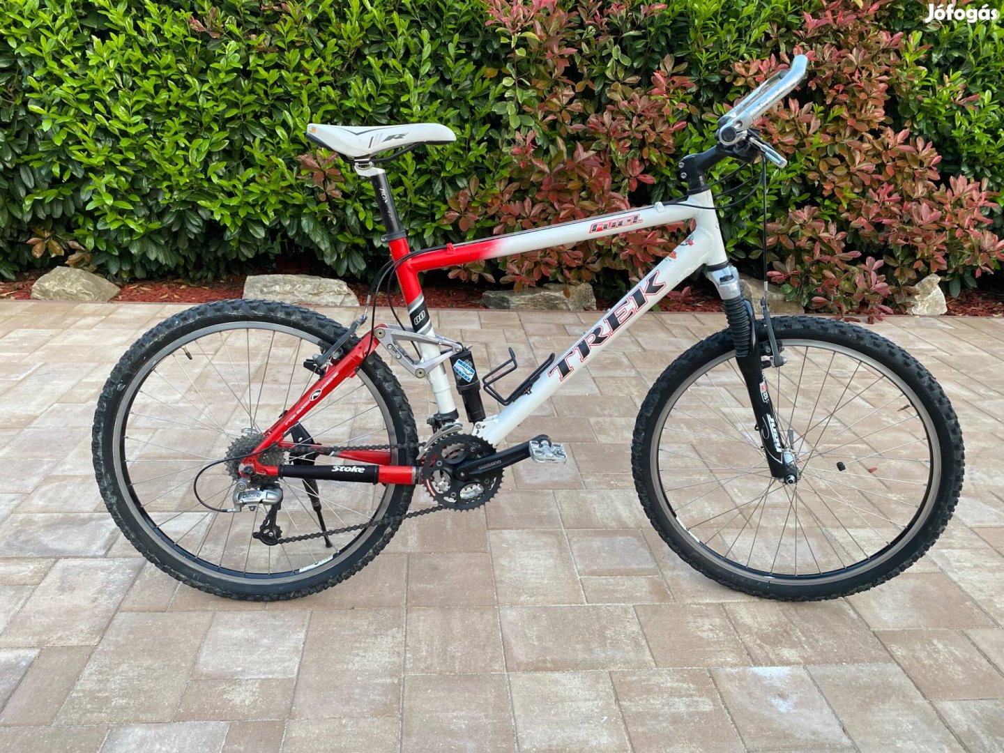 Trek összteleszkópos mtb kerékpár