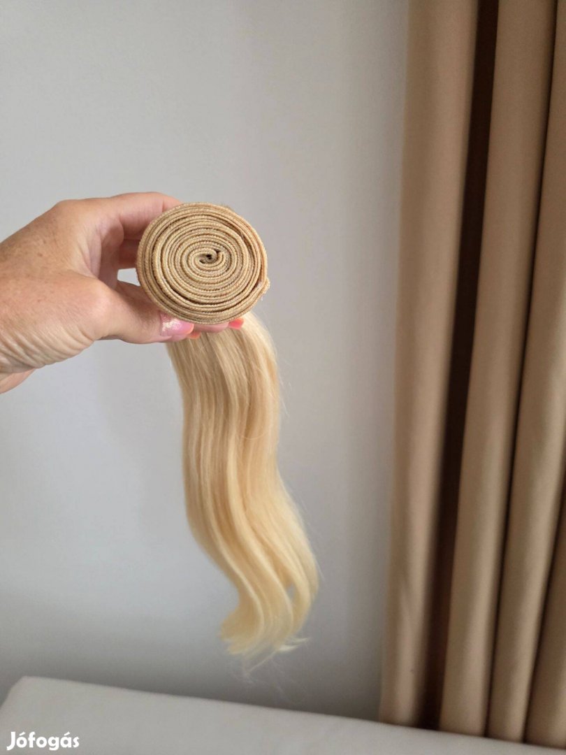 Tresszelt szőke póthaj Uj