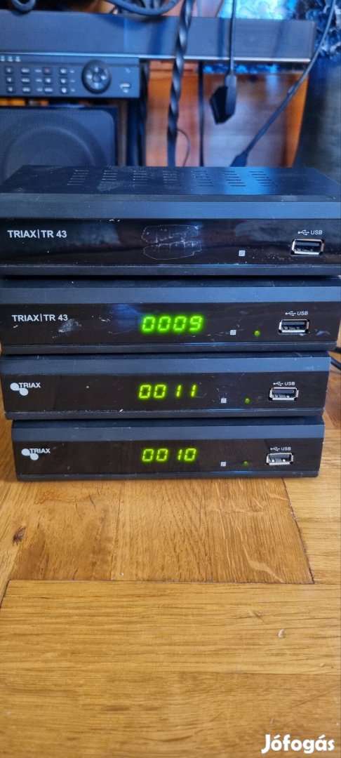 Triax TR 43 Mindigtv vevő DVB-T set-top-box 