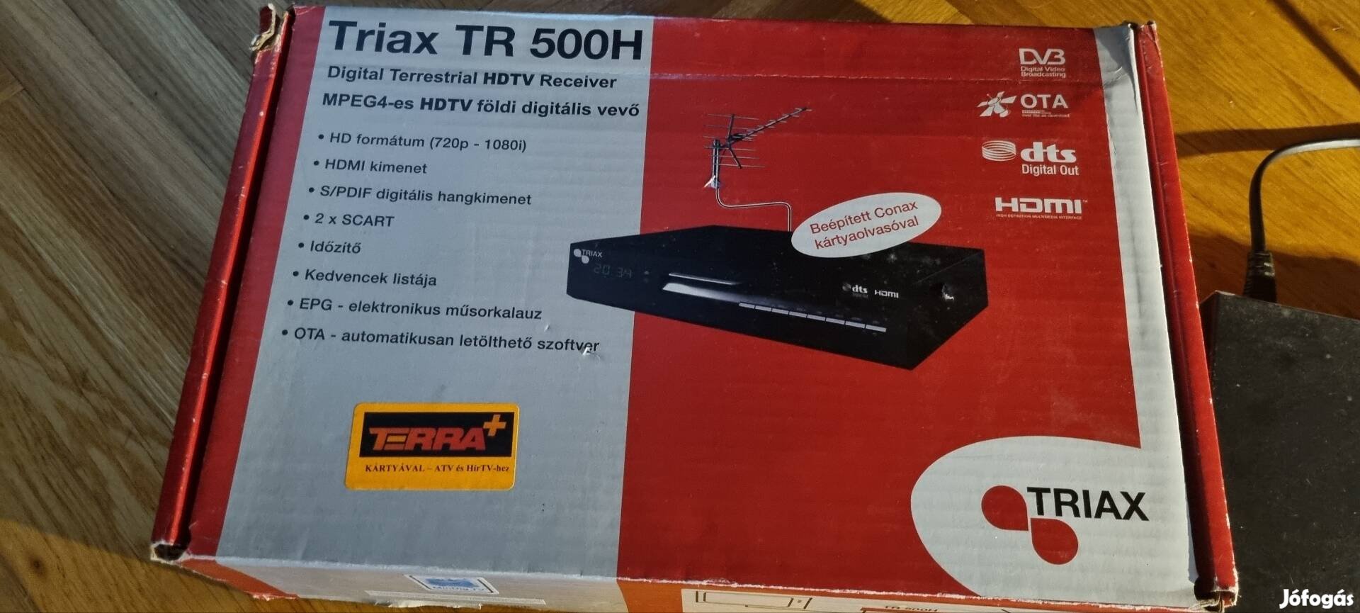 Triax digitális beltéri egység set-top-box 