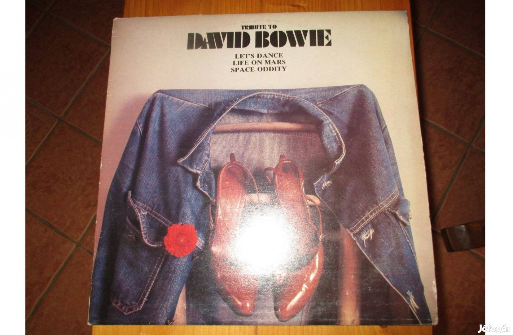 Tribute to David Bowie bakelit hanglemez eladó