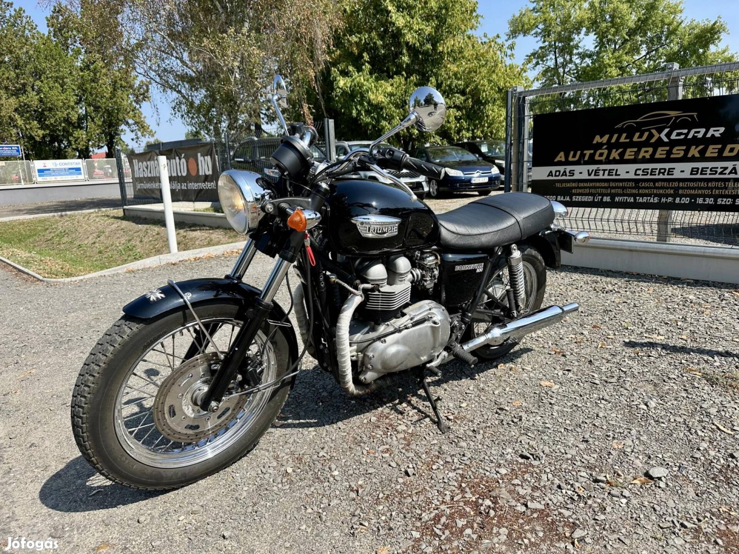 Triumph Bonneville 800
