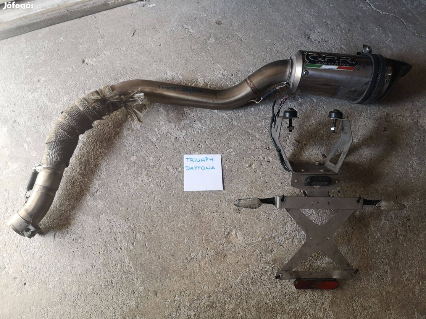 Triumph Daytona G.P.R. kipufogó