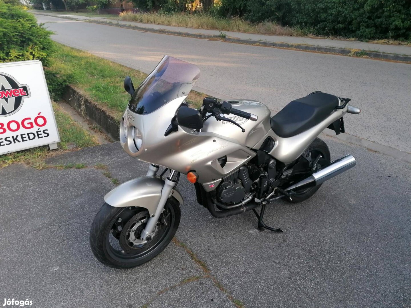 Triumph SPRINT 900 Akció! Az Angol Álom!Szerviz...